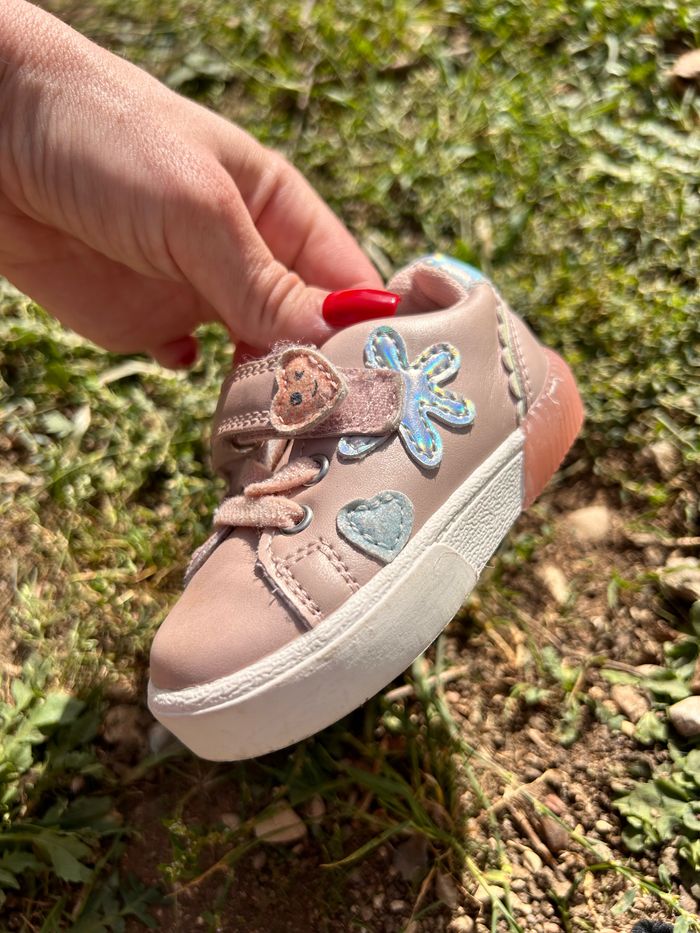 Basket taille 18 - photo numéro 2