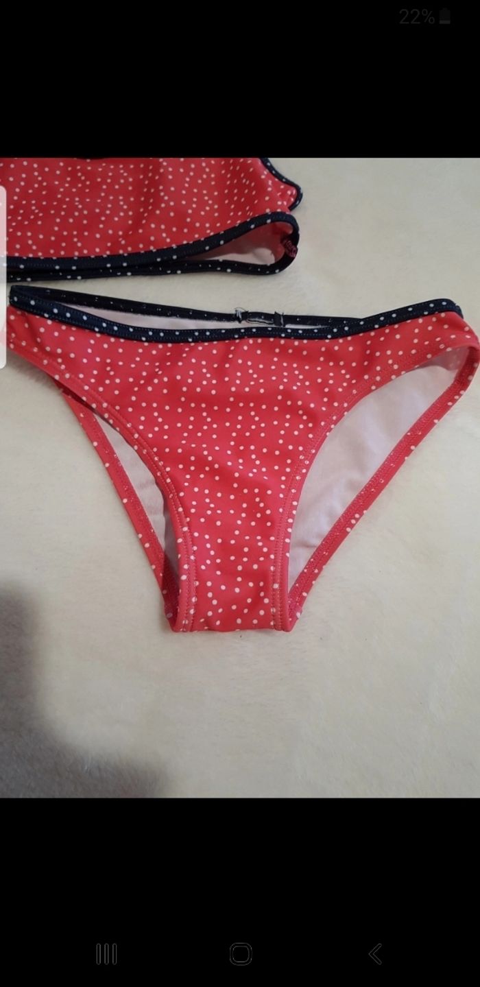 Maillot de bain fille taille 4 ans - photo numéro 2