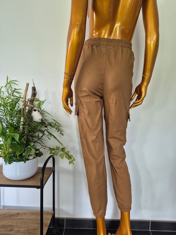 Pantalon Femme Camel Taille L/XL - photo numéro 2