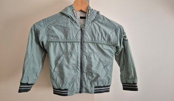 Coupe vent ikks 4 ans