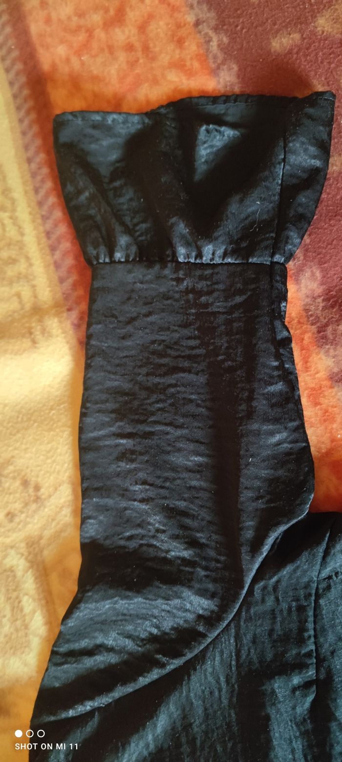 Jolie blouse  noire T44 - photo numéro 4