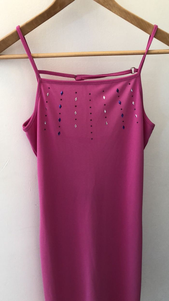 Robe à fines bretelles rose taille 40 / robe d’été rose