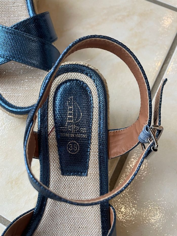 Chaussures à Talon compensée - photo numéro 5