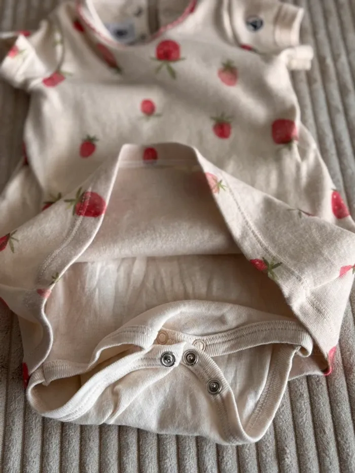 Robe body fraises petit bateau - photo numéro 4