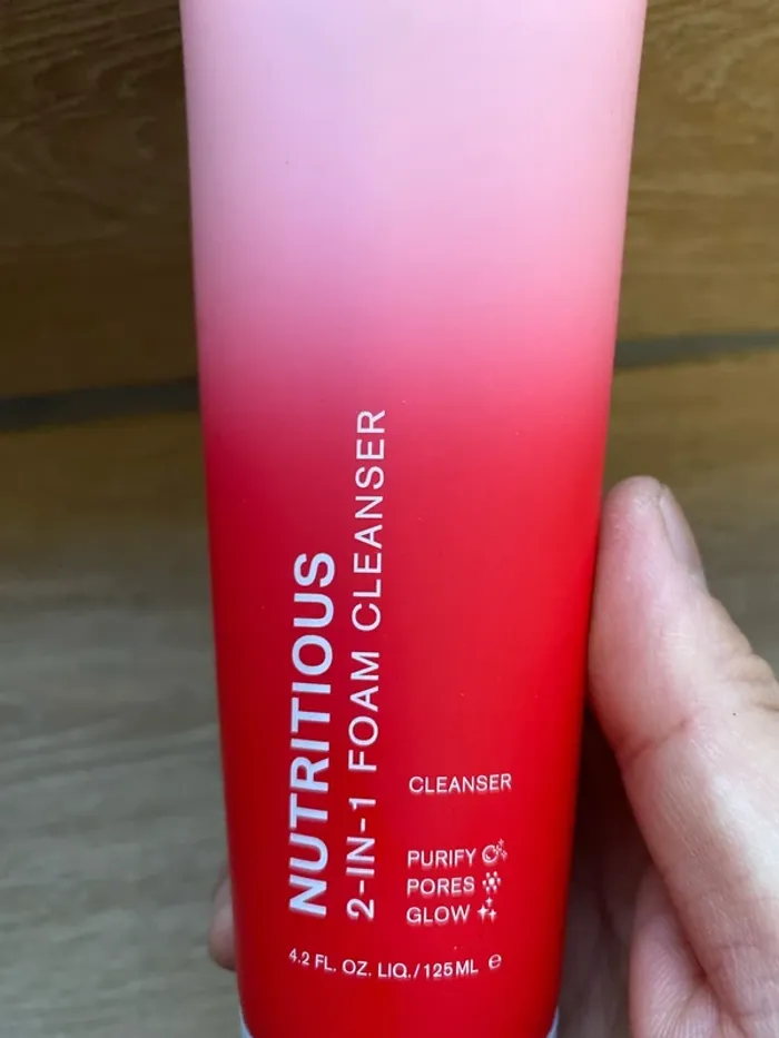 Nutritious 2 in 1 foam cleanser - photo numéro 6