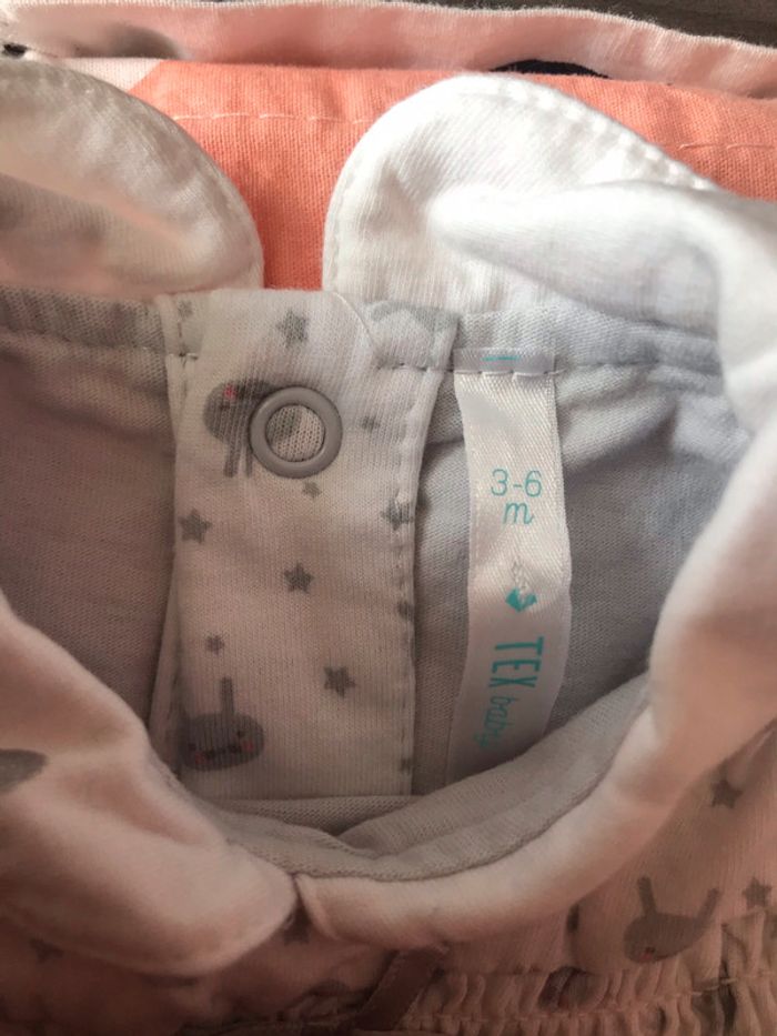 Grenouillère style ensemble 3 mois - photo numéro 5