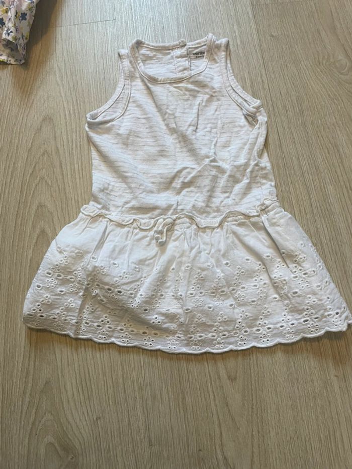 Robe 9 mois