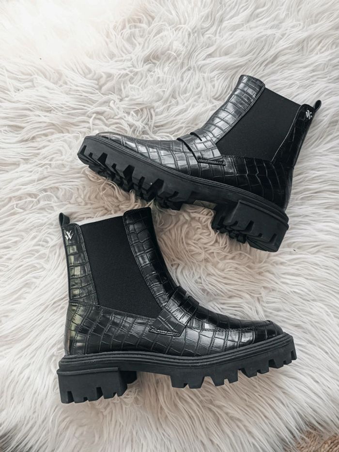 Bottines Noires Chelsea "Felice" effet croco Vanessa Wu Taille 40 Neuf dans sa boîte d'origine - photo numéro 2