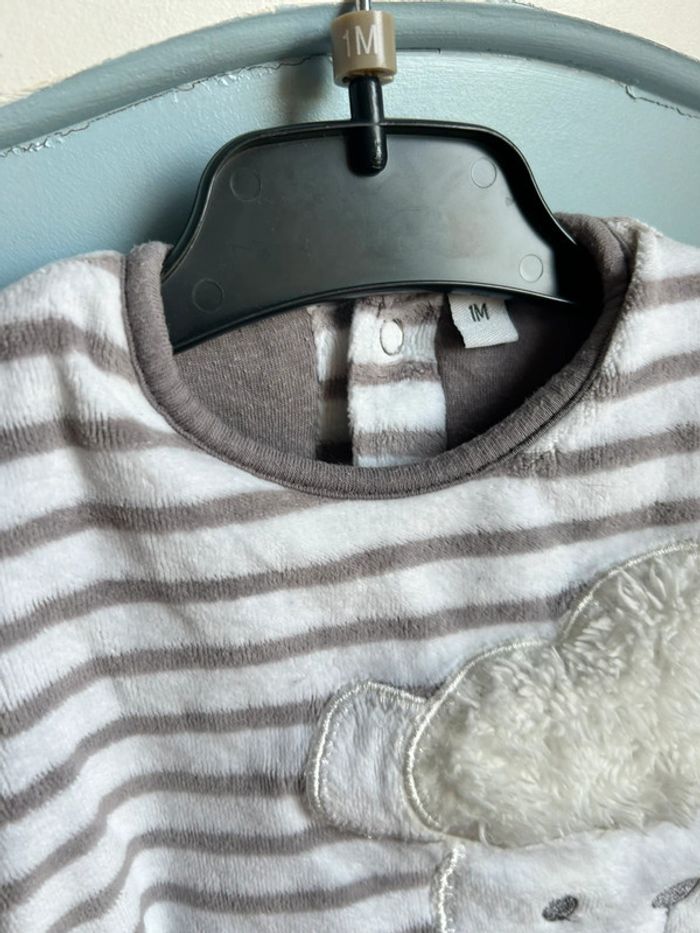 Ensemble doublé mouton , 1 mois - photo numéro 3