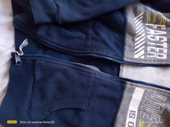 Gilet garçon très bon état - photo numéro 4