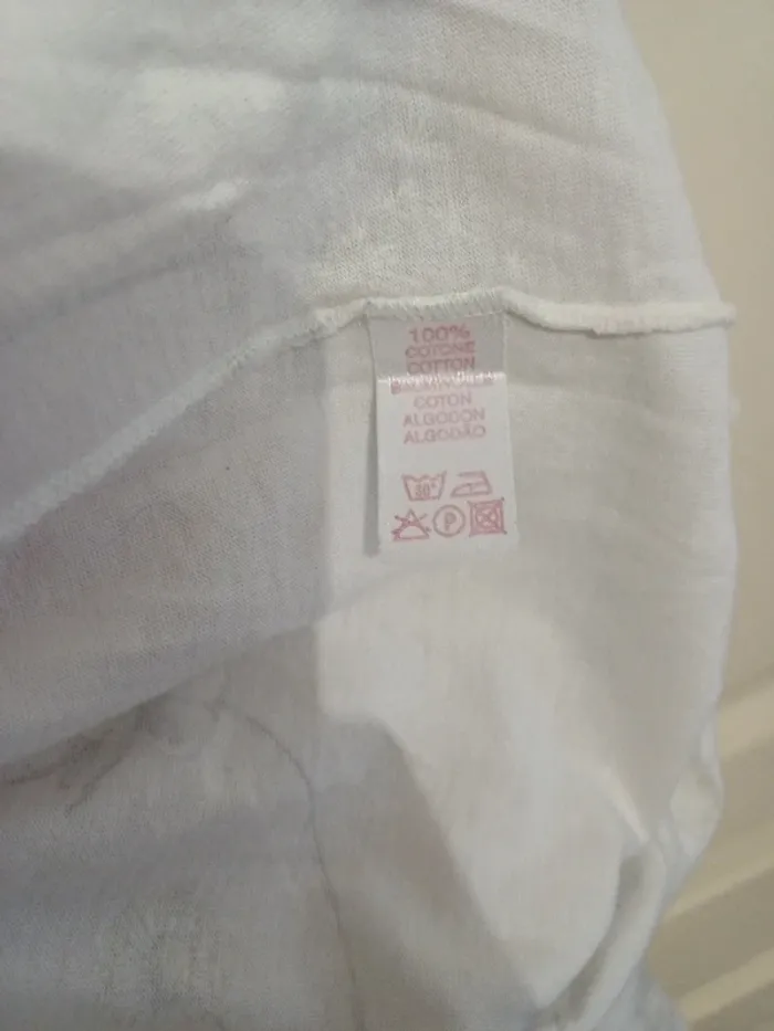 Chemise de nuit sans marque - photo numéro 3