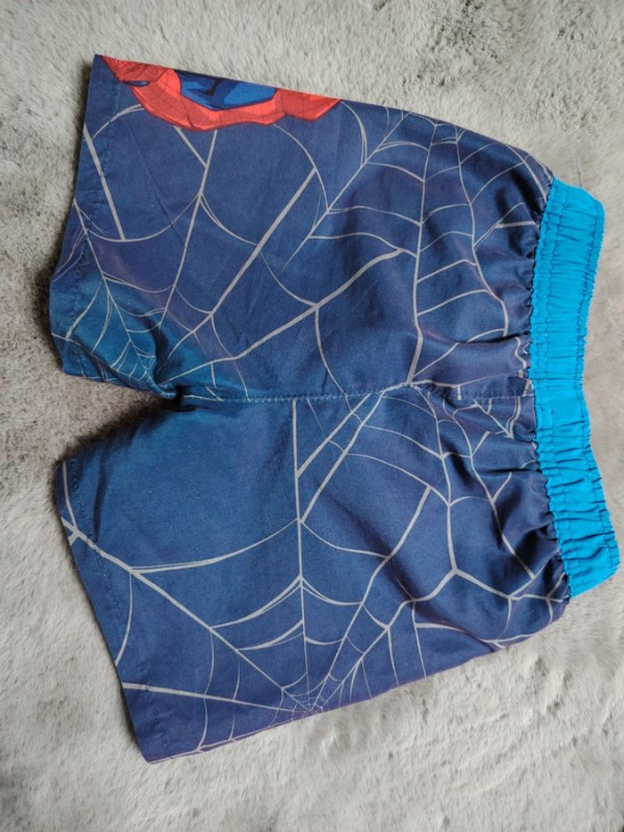 Short de bain 98/104 - photo numéro 2