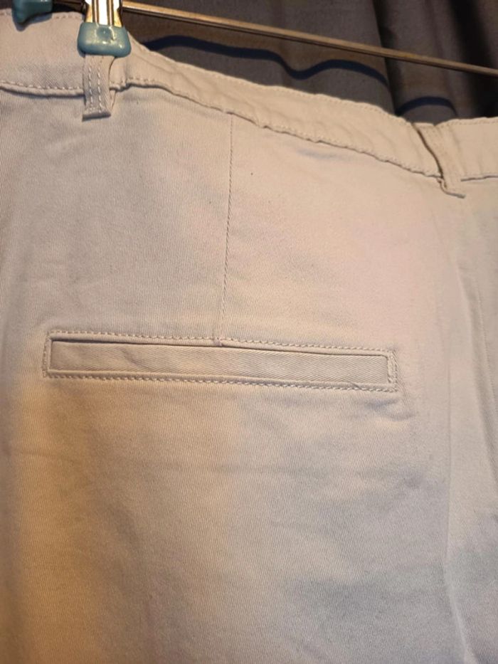 Jeans homme homme grande taille. Marque C . Couleur beige. - photo numéro 6