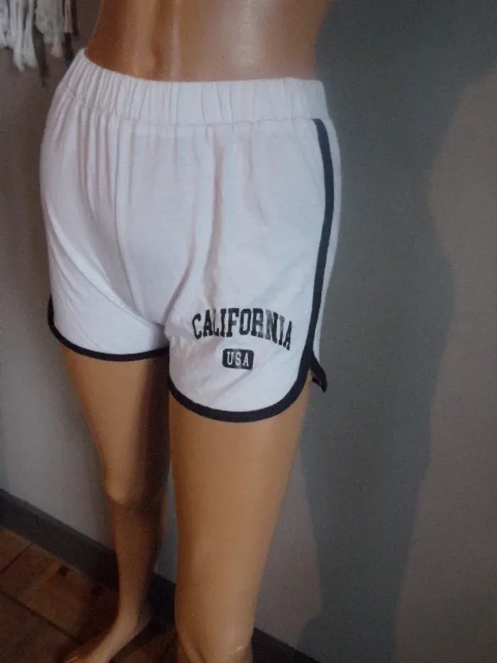Short - photo numéro 3