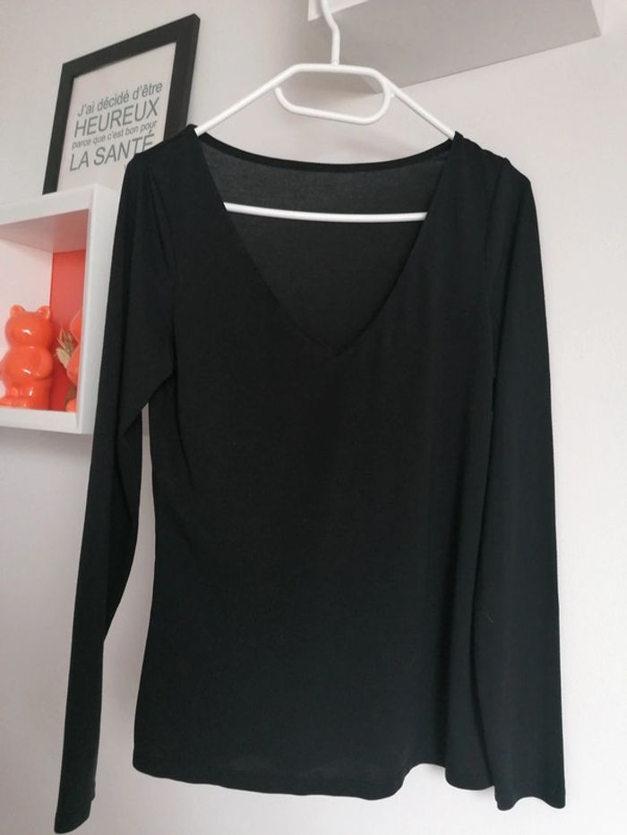 Haut fluide col V Zara taille M - photo numéro 2