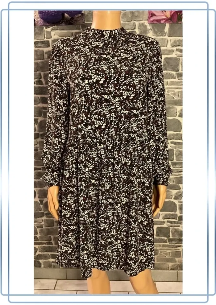 Robe "Vila"