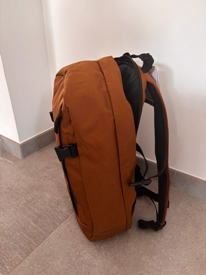 Sac à dos Eastpak Safefloid 19 litres Neuf - photo numéro 2