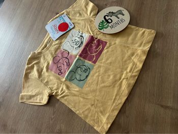 T shirt Mickey NEUF