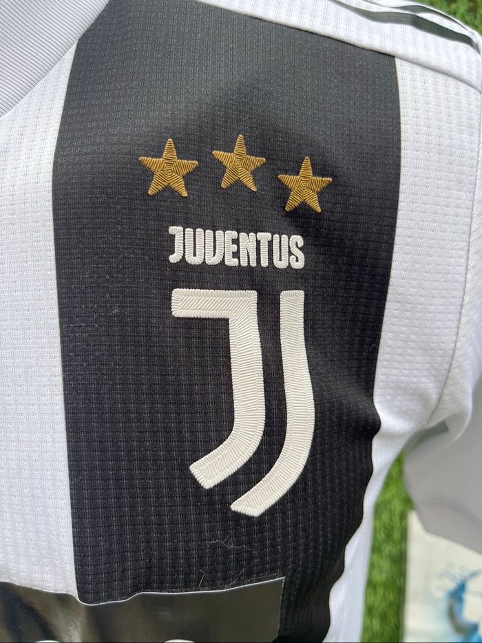 Maillot Ronaldo Juventus Turin - photo numéro 5