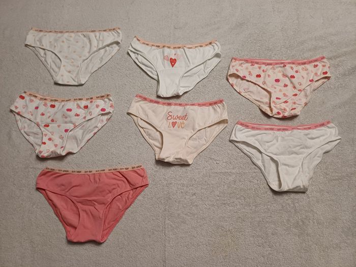 Lot de 7 slips Tape à l'œil 12 ans (réf perso SVTF02)(familleac72) - photo numéro 2
