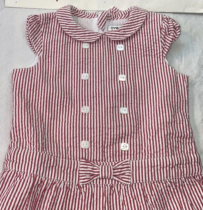 robe Cyrillus 9 mois - photo numéro 2