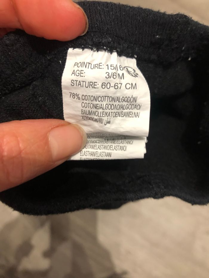Collants noirs Kiabi 0-6 mois taille 15/16 - photo numéro 3