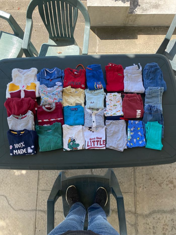 Lot de vêtements 12 mois garçon