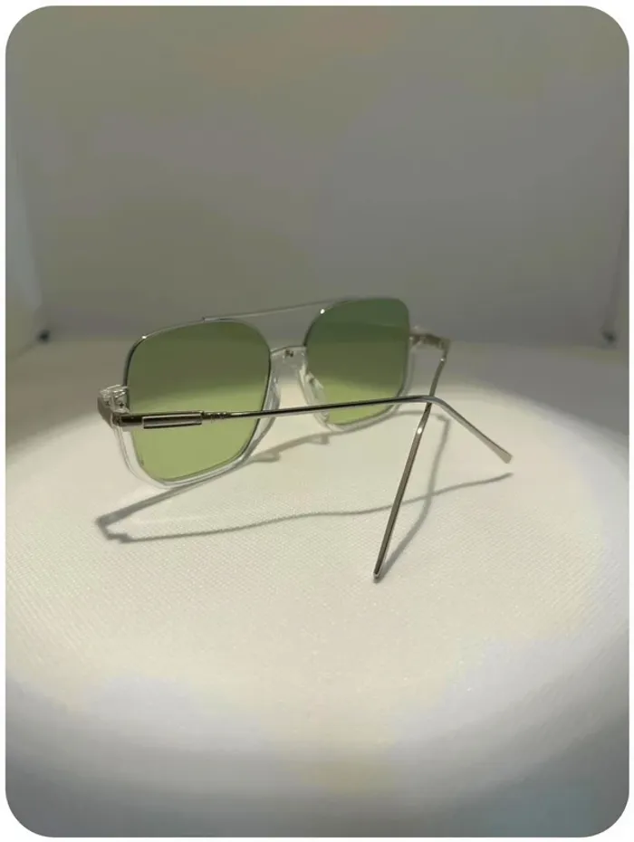 Lunettes de soleil - photo numéro 3