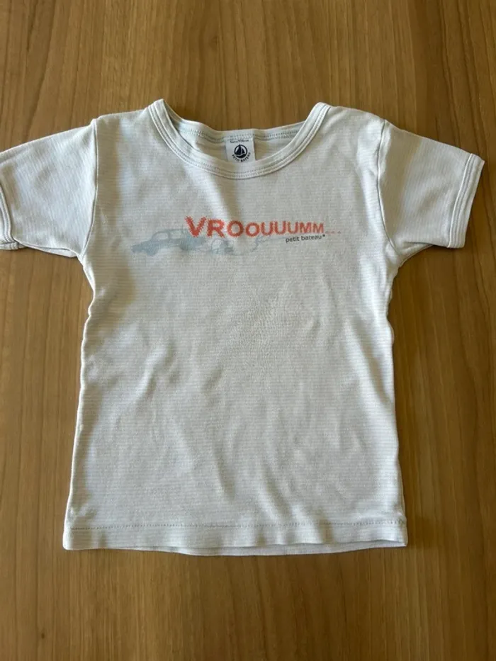 Tee shirt petit bateau 5 ans