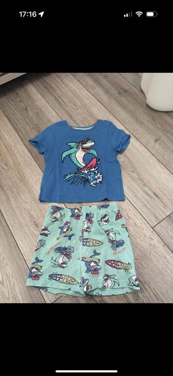 Pyjama short garçon primark 2/3ans 