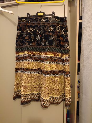 Jupe à volants en velours Jacqueline Riu, taille 44  