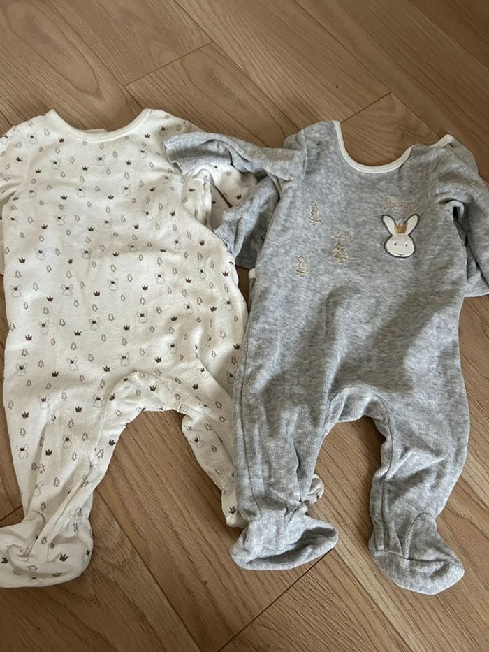 Lot de 2 pyjamas neuf orchestra 12 mois