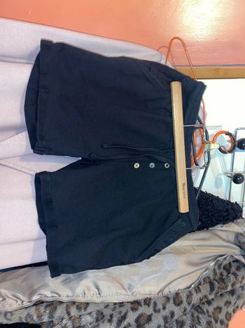 Short noir taille S