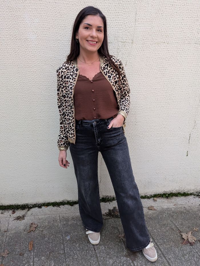 Jean large Clermont noir wide legs
Taille 36 - photo numéro 2