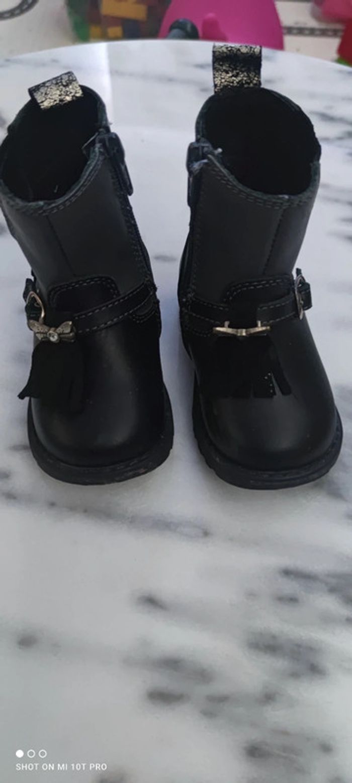 Bottes noir - photo numéro 2