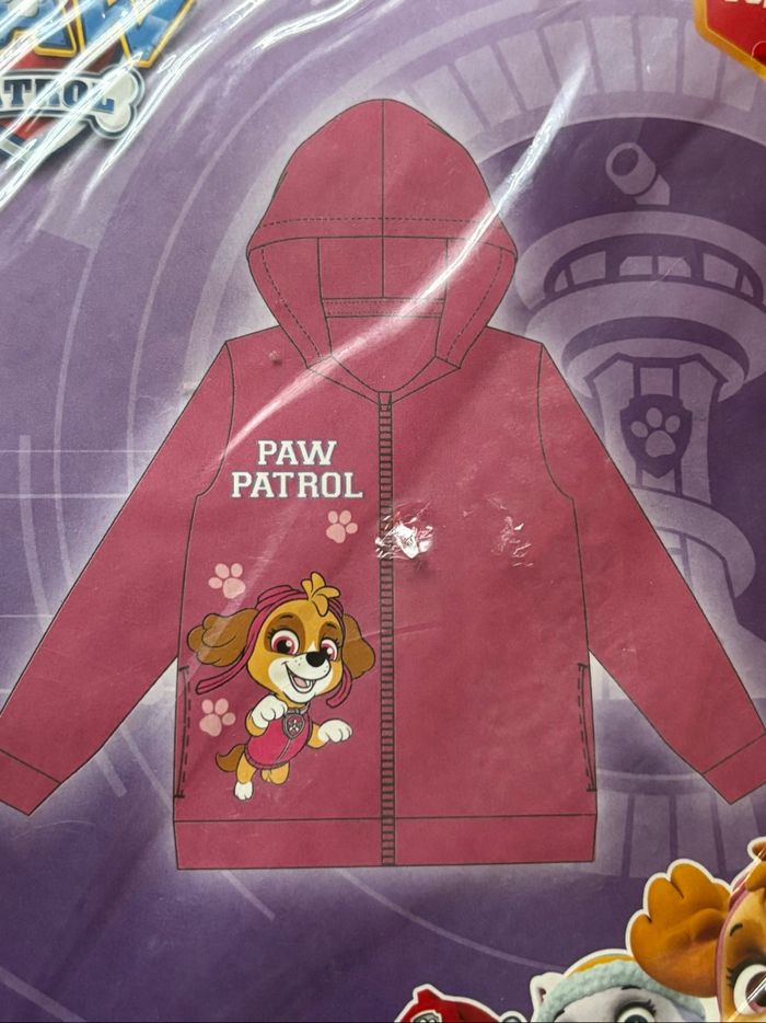 Veste sweat fille Paw Patrol taille 98/110 Neuf - photo numéro 2