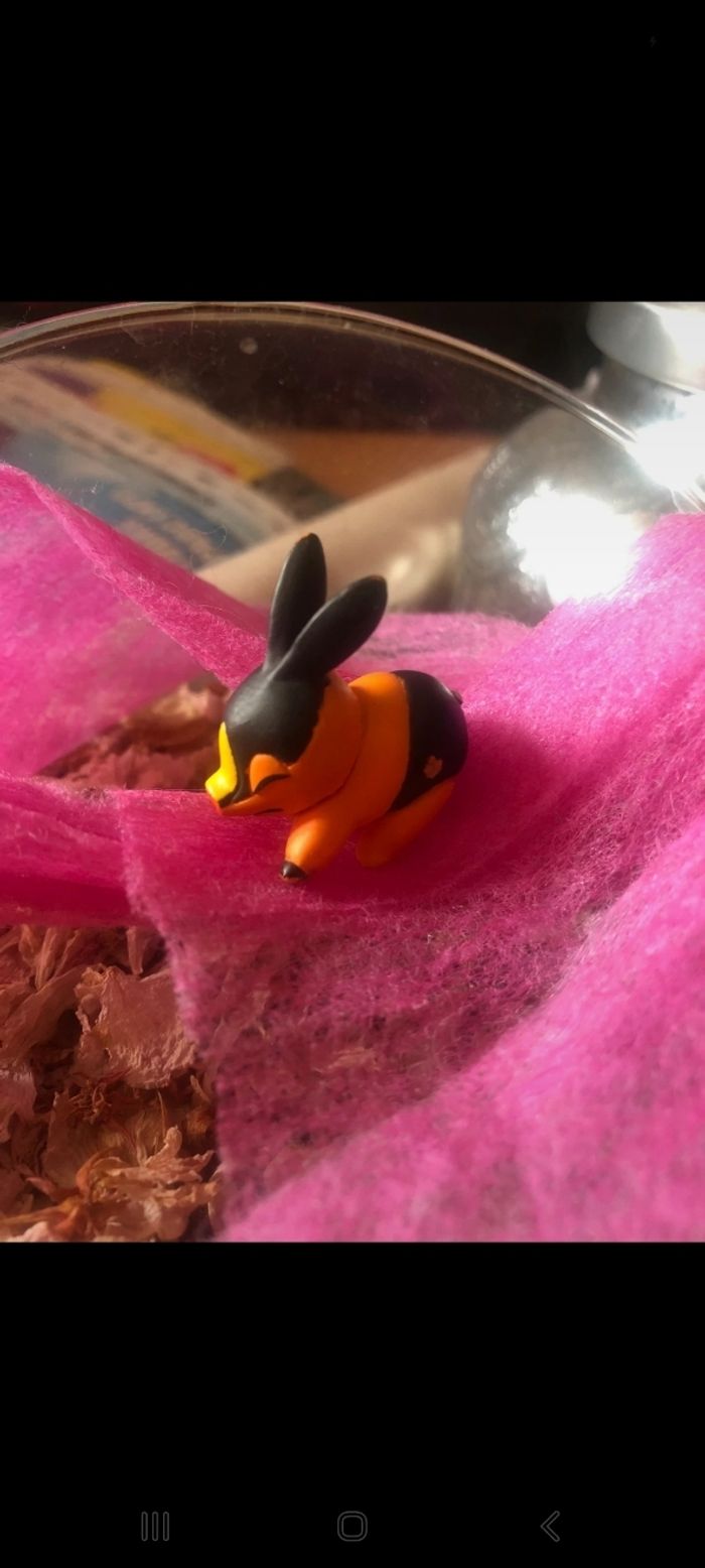 Figurine pokémon gruikui