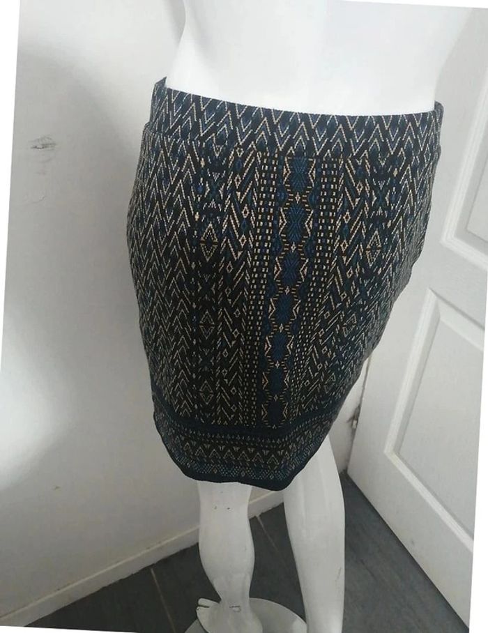 jupe Camaïeu noir taille 38 - photo numéro 5