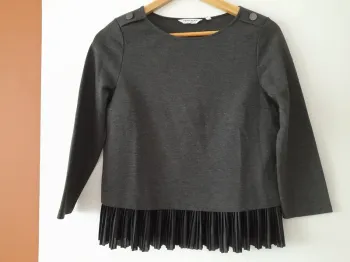 Pull léger Naf Naf volant en bas neuf