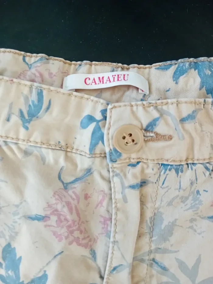 Jeans en taille 42 de chez Camaïeu - photo numéro 4