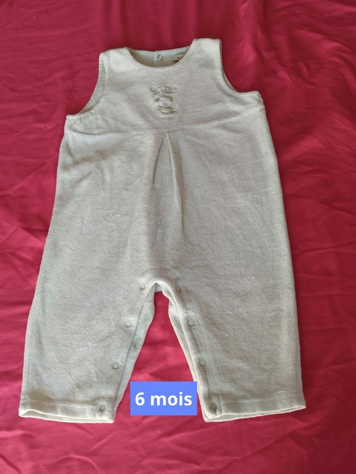 Combinaison taille 6 mois