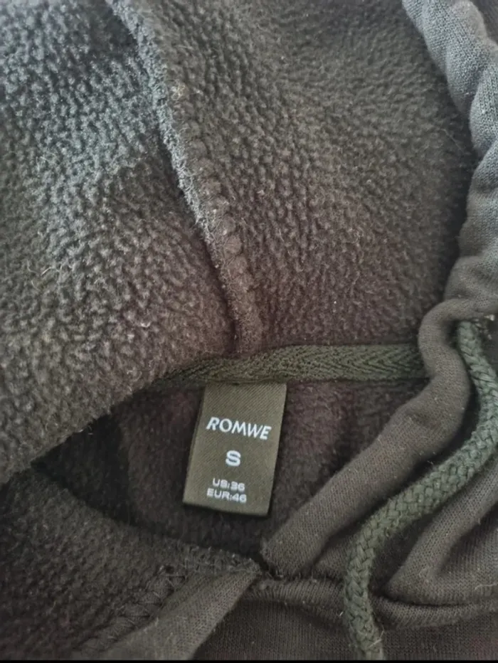 Sweat à capuche homme ou ado 🚹 36 - photo numéro 5