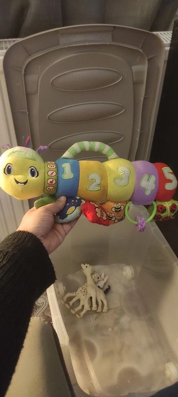 Peluche éducative Chenille musicale colorée LeapFrog