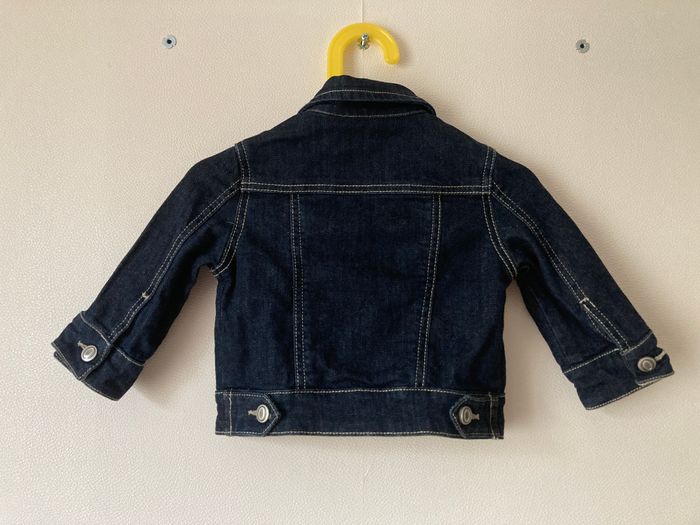 veste en jeans bébé 6 mois - photo numéro 2
