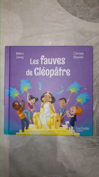 livre Mcdonald's Les fauves de cléopâtre collection Le club des aventuriers de l'histoire