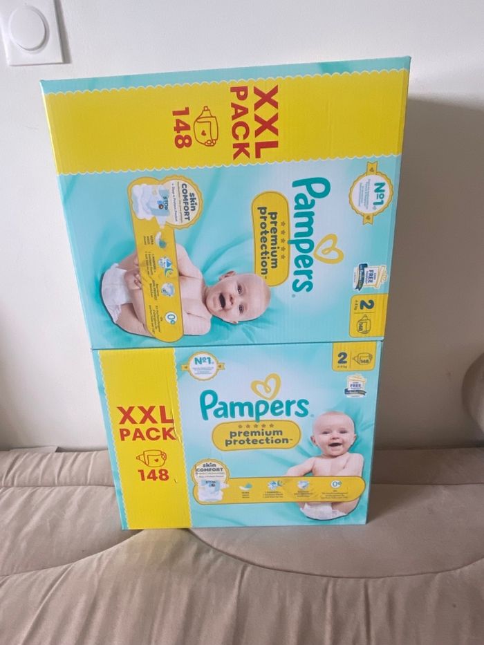 2 carton de couches Pampers taille 2