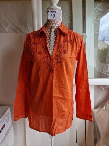 Blouse, orange, en coton, en très très bon état, longueur 69cm, marque Promod =4€