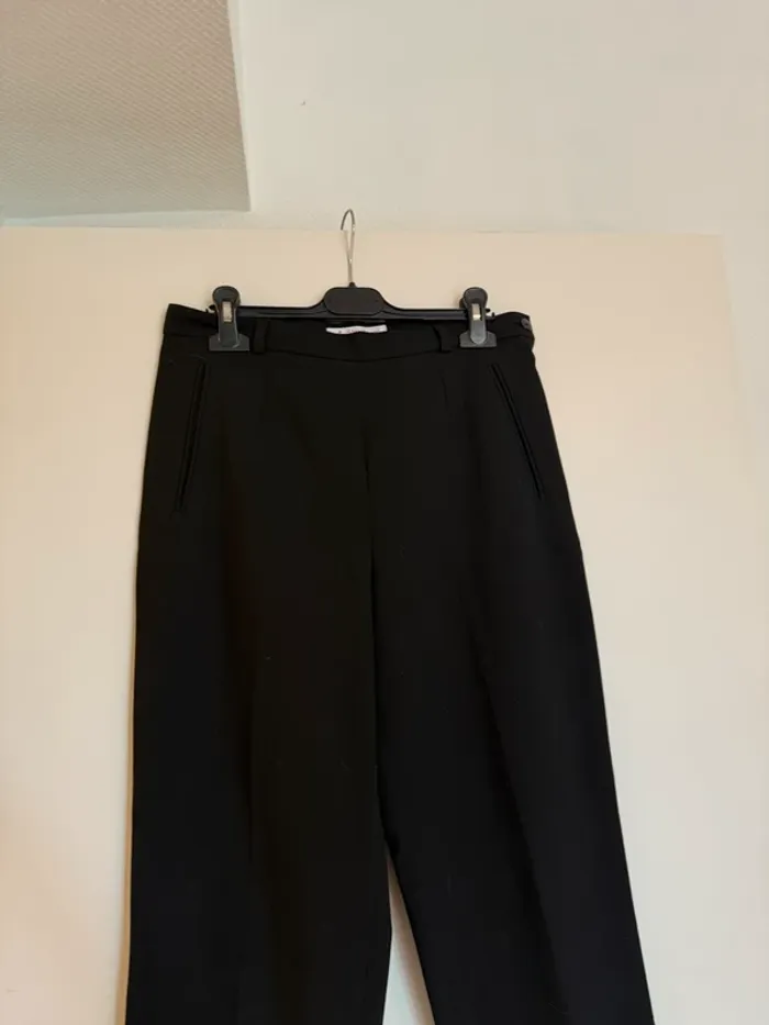 Pantalon ajusté vintage en très bon état taille 40 Anne weyburn - photo numéro 2