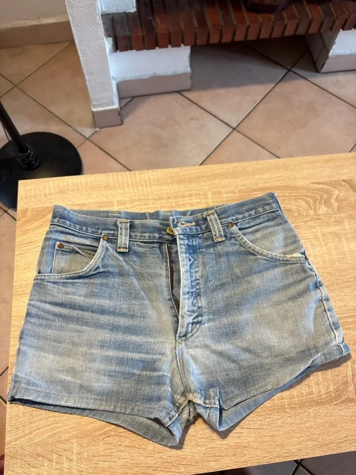 Short jean