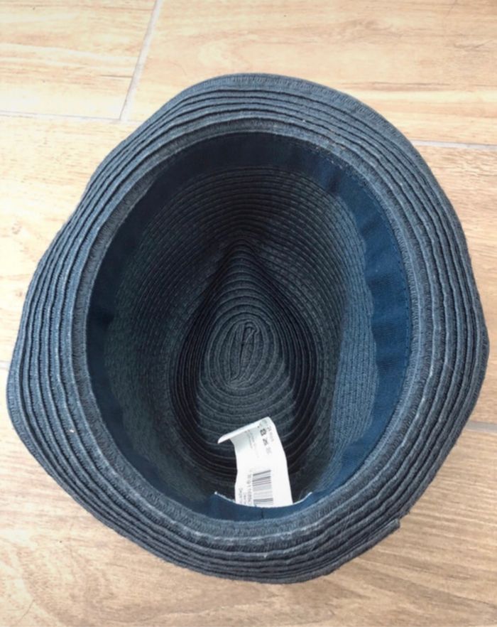 Chapeau bleu marine - photo numéro 4